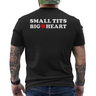 Small Tittis Big Heart T-Shirt mit Rückendruck - Seseable