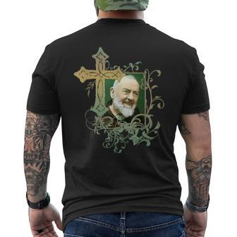 St Padre Pio Prayer Cross Catholics Holy Saints Vintage Men's T-shirt Back Print - Monsterry DE