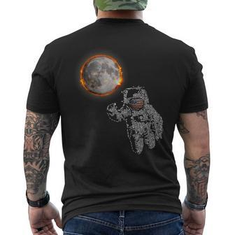 Total Solar Eclipse April 4 2024 Astronaut Men's T-shirt Back Print - Seseable