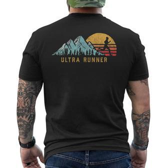 Trail Ultra Runner Retro Vibe Vintage Running Men's T-shirt Back Print | Mazezy