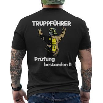 Truckührer Und Cooler Feuerwehrmann Text In German T-Shirt mit Rückendruck - Seseable
