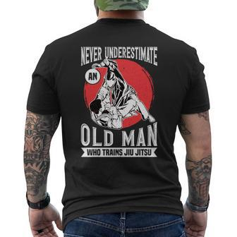 Never Underestimate An Old Guy Who Trains Jiu Jitsu Men's T-shirt Back Print - Monsterry DE