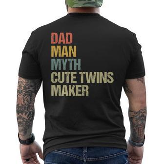 Vintage Papa Der Mann Mythos Zwilling Maker Lustigatertag T-Shirt mit Rückendruck - Geschenkecke