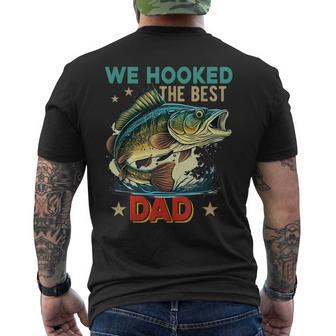 Vintage Retro We Hooked The Best Dad Father's Day Fisher Men's T-shirt Back Print - Monsterry UK