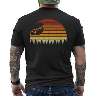 Vintage Sunset Climbing For Climbers And Boulderers Men's T-shirt Back Print | Mazezy