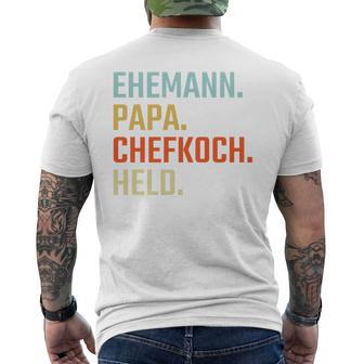 Ehemann Papa Chefkoch Held Geschenk Zumatertag T-Shirt mit Rückendruck - Geschenkecke