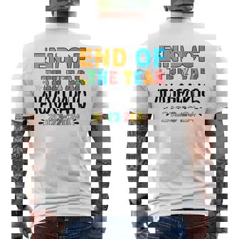End Of The Year Autographs 20232024 Last Day Of School Men's T-shirt Back Print | Mazezy