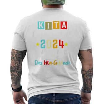 Kinder Kita Geschafft 2024 Kita Abschluss 2024 Kita Abgänger 2024 T-Shirt mit Rückendruck - Geschenkecke