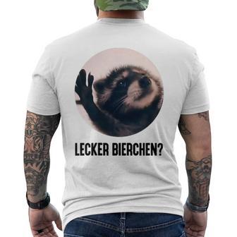 Lecker Bierchen X Pedro Waschbär Meme Cute Racoon T-Shirt mit Rückendruck - Geschenkecke