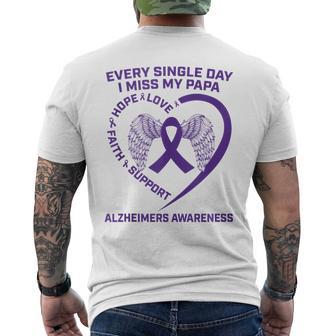 Lila Schleife Flügel Alzheimers Awareness In Memory Of Papa T-Shirt mit Rückendruck - Geschenkecke