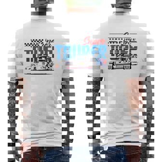 T-shirt imprimé au dos Super Tourer, Graphisme Voiture de Course et Drapeau à Damier - Cadeauxyz