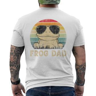 Vintage Frog Dad Frog Lovers Daddy Father's Day Men's T-shirt Back Print - Monsterry AU
