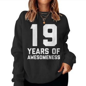 19Th Birthday Age 19 Year Old Boy Girl Ninen Women Sweatshirt - Seseable
