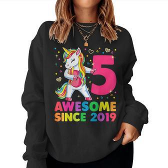 5 Years Old Unicorn Flossing 5Th Birthday Girl Unicorn Party Women Sweatshirt - Monsterry AU