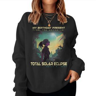 Aesthetic Girl Total Solar Eclipse Apr 8 2024 Birthday Women Sweatshirt - Seseable