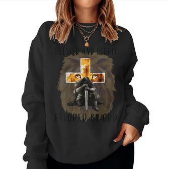 Blessed Favored Christian Religious Messages Lion Saying Men Women Sweatshirt - Monsterry UK