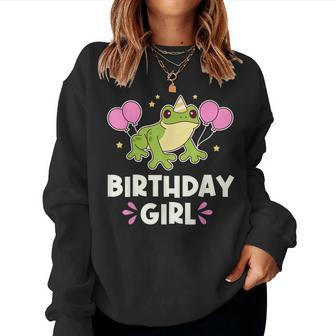 Cute Birthday Girl Frog Graphic Women Sweatshirt - Seseable