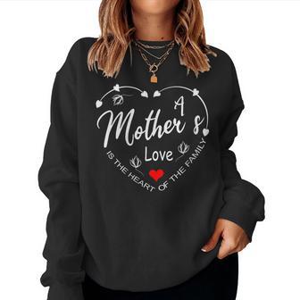 Damen Love Mama Ist Das Herz Der Familie Muttertag Mit-Ausschnitt Sweatshirt Frauen - Geschenkecke