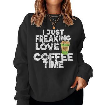 I Freaking Love Coffee Time Vintage Coffee Women Sweatshirt - Thegiftio UK