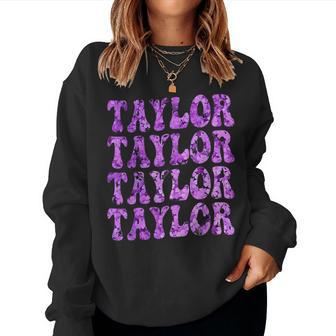 Girl Retro Taylor First Name Personalized Groovy Distressed Women Sweatshirt - Monsterry