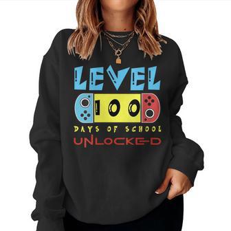 Level 100 Days Of School Jeuxidéo Débloqués Pour Garçons Women Sweatshirt - Cadeauxyz