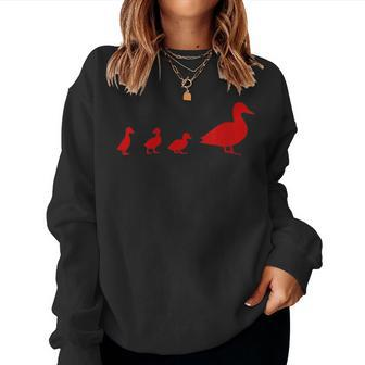 Mama Duck 3 Ducklings Animal Family R Women Sweatshirt - Monsterry UK