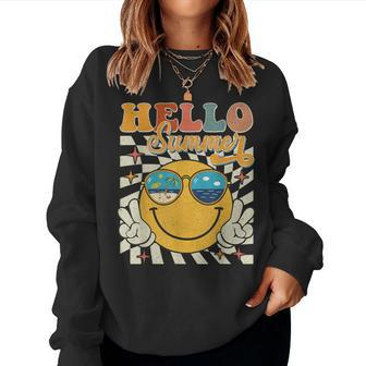 Retro Groovy Hello Summer Smile Face Hello Beach Vacation Women Sweatshirt - Monsterry DE