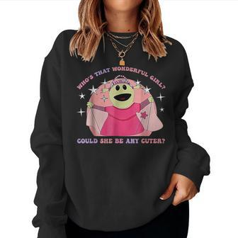Retro Groovy Who's That Wonderful Girl Women Sweatshirt - Monsterry AU