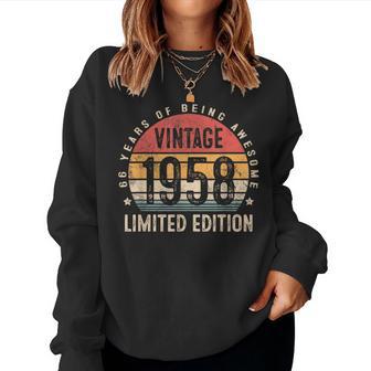 Vintage 1958 66 Birthday Decorations 66Th Birthday Women Sweatshirt - Thegiftio UK