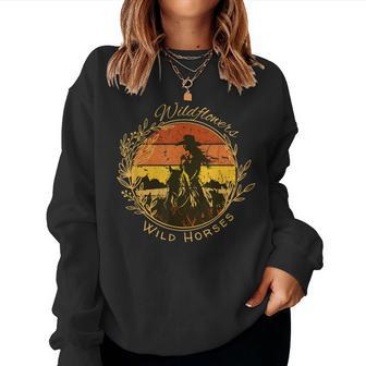Wild Flowers And Wild Horses Vintage Sunset Country Cowgirl Women Sweatshirt | Seseable CA