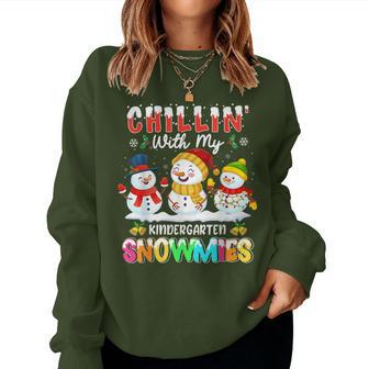 Chillin' With My Kindergarten Snowmies Christmas Teacher Women Sweatshirt - Monsterry AU
