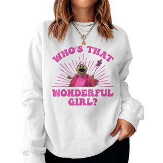 Groovy Who's That Wonderful Girl Could She Be Any Cuter Women Sweatshirt - Thegiftio UK