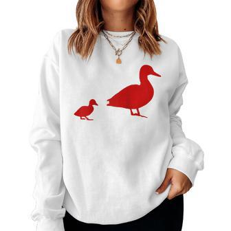 Mama Duck 1 Duckling Animal Family R Women Sweatshirt - Monsterry AU