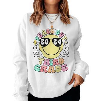 Peace Out Third Grade Retro Smile Last Day Of School 2024 Women Sweatshirt - Monsterry