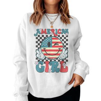 Retro American Girl 4Th Of July Smile Checkered Girls Women Sweatshirt - Monsterry UK