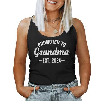 1St Time Grandma Promoted To Grandma 2024 Soon To Be Grandma Women Tank Top - Thegiftio UK
