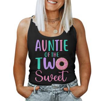 Auntie Of The Two Sweet Aunt 2Nd Birthday Girl Donut Party Women Tank Top - Monsterry CA