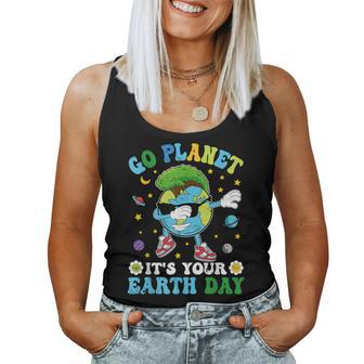 Dabbing Earth Day 2024 Groovy Go Planet It's Your Earth Day Women Tank Top | Mazezy DE