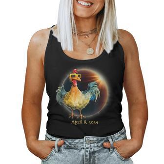 Total Solar Eclipse Chicken Wearing Eclipse Glasses Women Tank Top - Seseable