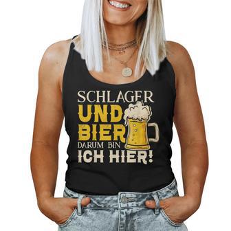 Schlager And Beer Therefore Bin Ich Hier Schlager Party Tank Top Frauen - Geschenkecke