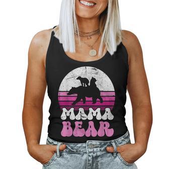 Süßer Mama Bär & Jungtiere Muttertag Rosaintage Retro Groovy Tank Top Frauen - Geschenkecke