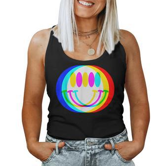 Trendy Happy Face Retro Groovy Smile Face Illusion Women Tank Top - Seseable