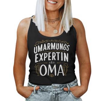 Umarmungsexpertin Oma Muttertag Geburtstag Beste Mama Lustig Tank Top Frauen - Geschenkecke