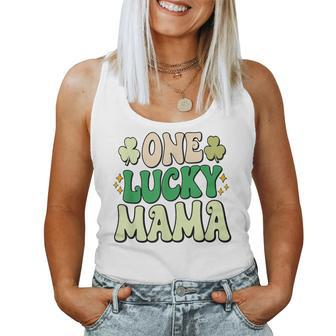 One Lucky Mama Groovy Retro Mama St Patrick's Day Women Tank Top | Mazezy AU