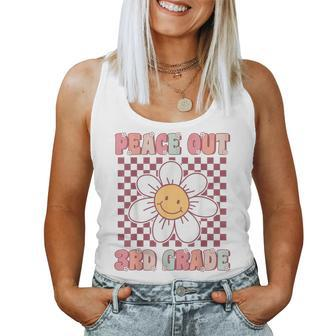 Peace Out Third Grade Cute Groovy Last Day Of 3Rd Grade Women Tank Top - Monsterry UK