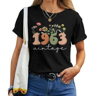 60 Years Old Vintage 1963 60Th Birthday Wildflower Women T-shirt - Monsterry