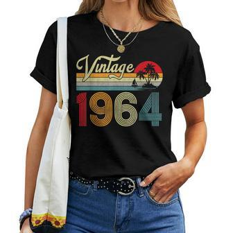 60 Years Old Vintage 1964 60Th Birthday Retro Women T-shirt | Mazezy