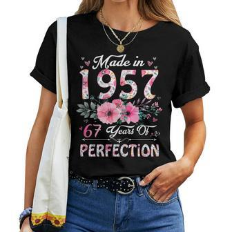 67 Year Old Made In 1957 Floral 67Th Birthday Women Women T-shirt - Seseable