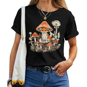 Aesthetic Fox On Mushroom Cottagecore Vintage Nature Floral Women T-shirt - Monsterry AU