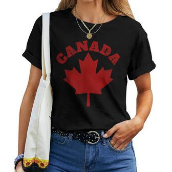 Canada Vintage Canadian Flag Leaf Maple Retro Women T-shirt - Monsterry UK